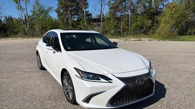 2021 Lexus ES 250 Base