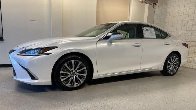 2021 Lexus ES 250 Base