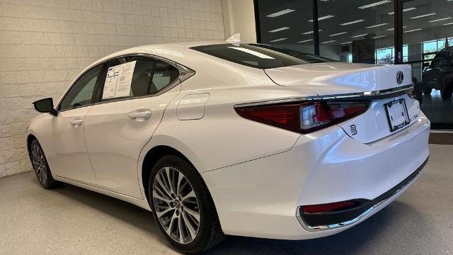 2021 Lexus ES 250 Base