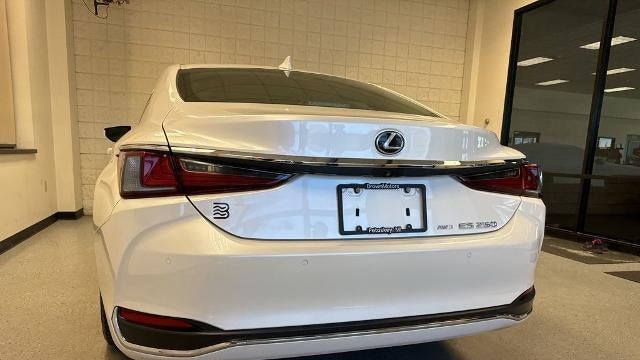 2021 Lexus ES 250 Base