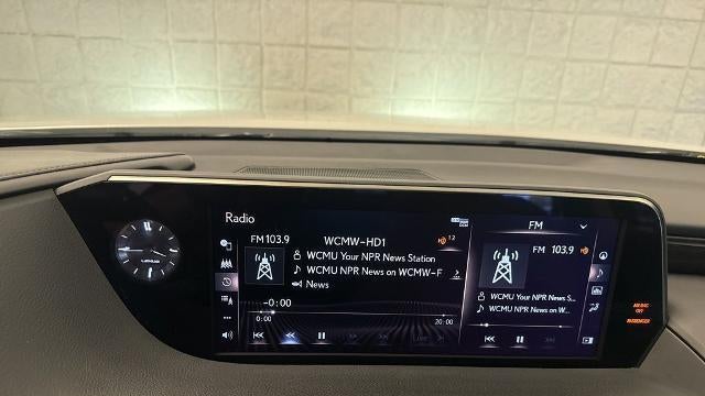 2021 Lexus ES 250 Base