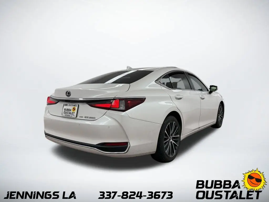 2024 Lexus ES