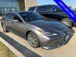 2020 ES 300h Thumbnail 1