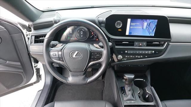 2024 Lexus ES 300h Base