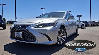 Photo of a 2021 Lexus ES 300H 4DR Sedan for sale