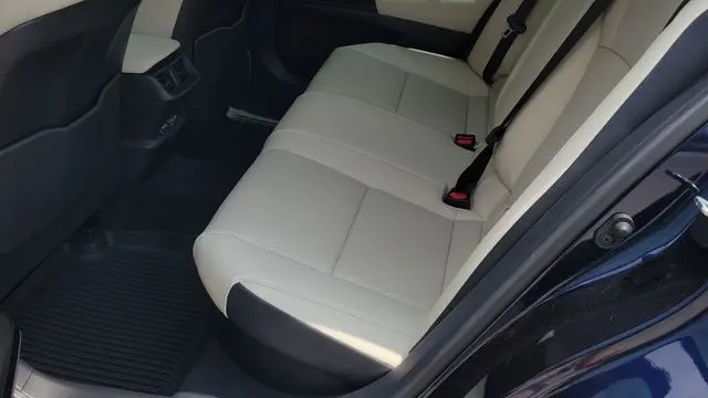 2025 Lexus ES 300h Base