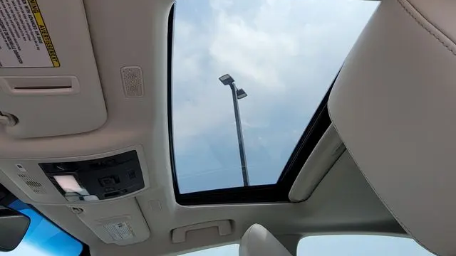 2025 Lexus ES 300h Base