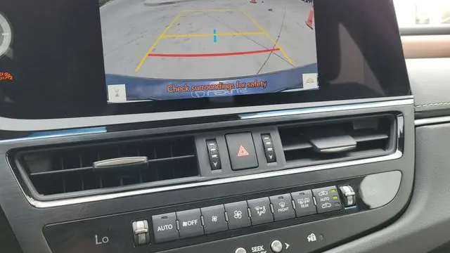 2025 Lexus ES 300h Base