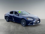 2022 ES 300h Thumbnail 7