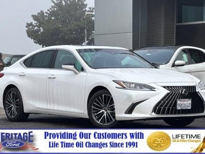 2025 Lexus ES 300H 4DR Sedan