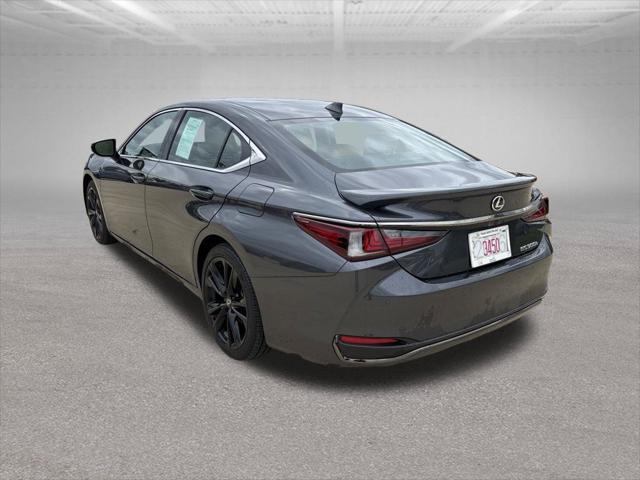 2025 Lexus ES - $42,500