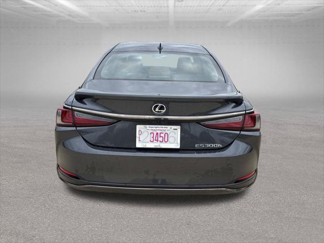2025 Lexus ES - $42,500