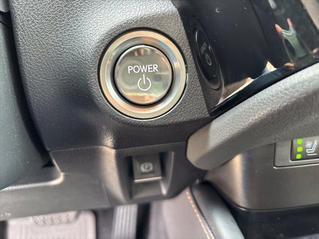 2025 Lexus ES - $42,500