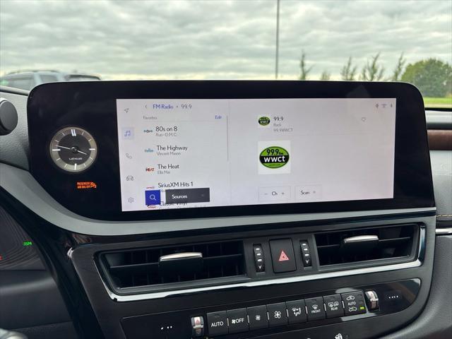 2025 Lexus ES - $42,500