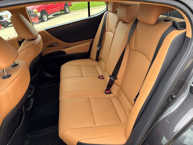 2025 Lexus ES - $42,500