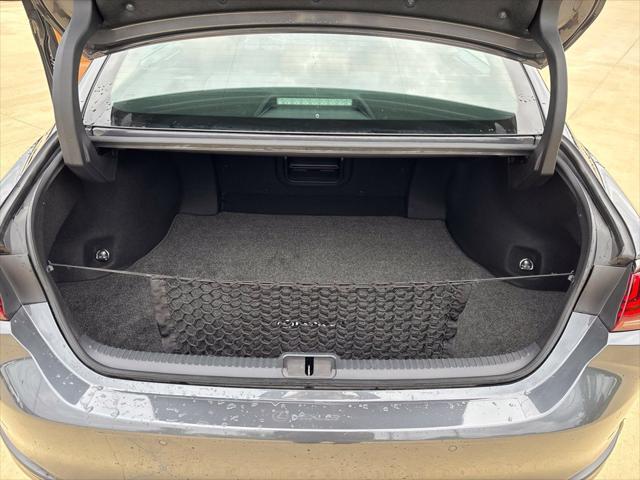 2025 Lexus ES - $42,500