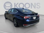 2022 ES 300h Thumbnail 6