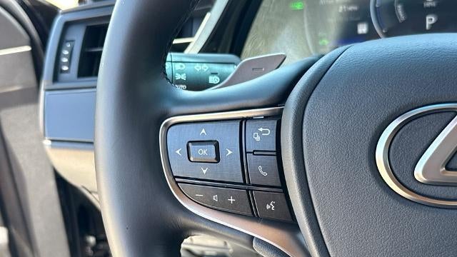 2025 Lexus ES 300h Base