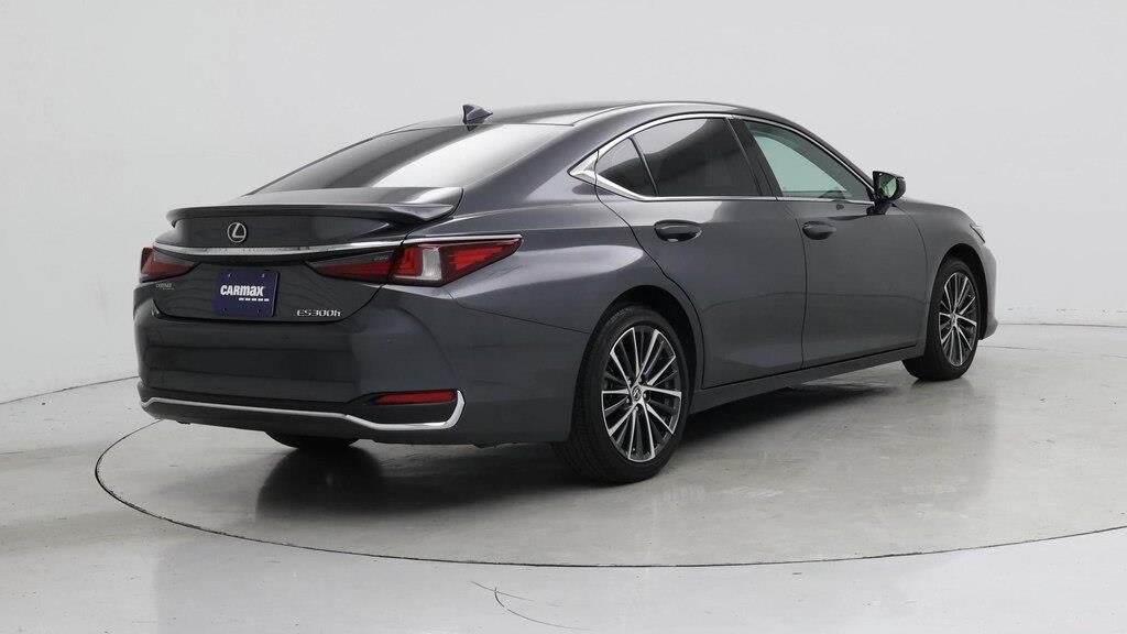 2025 Lexus ES 300h Base