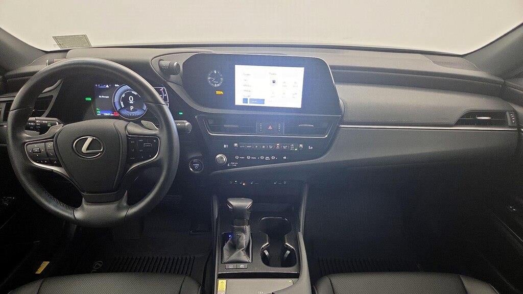 2025 Lexus ES 300h Base