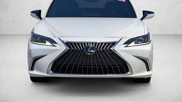 2024 Lexus ES 300h Base