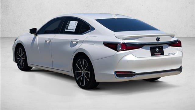 2024 Lexus ES 300h Base
