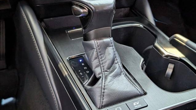 2024 Lexus ES 300h Base