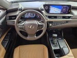2021 ES 300h Thumbnail 8