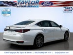 2024 ES 300h Thumbnail 4