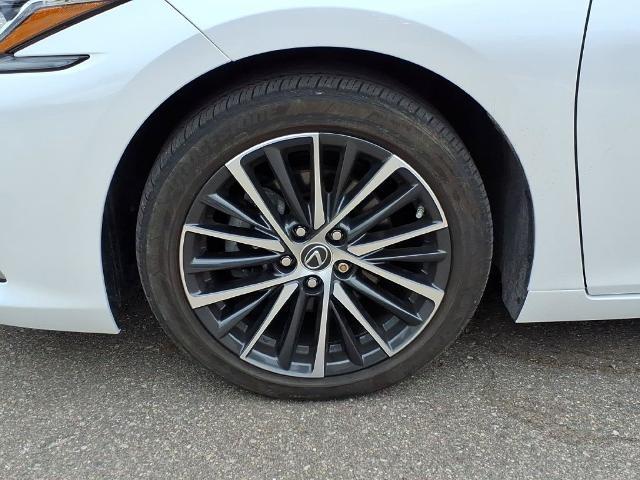 2024 Lexus ES - $36,998