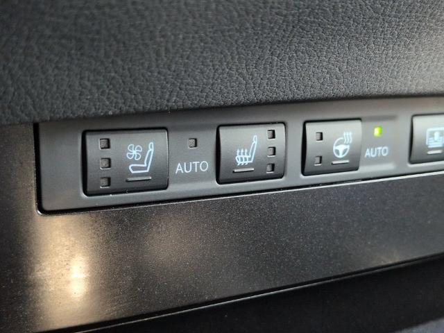 2025 Lexus ES - $47,190