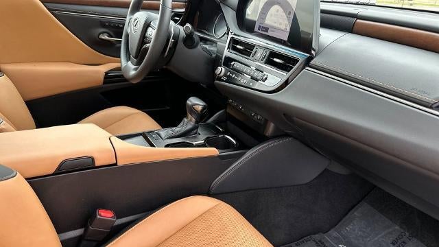 2023 Lexus ES 350 Base