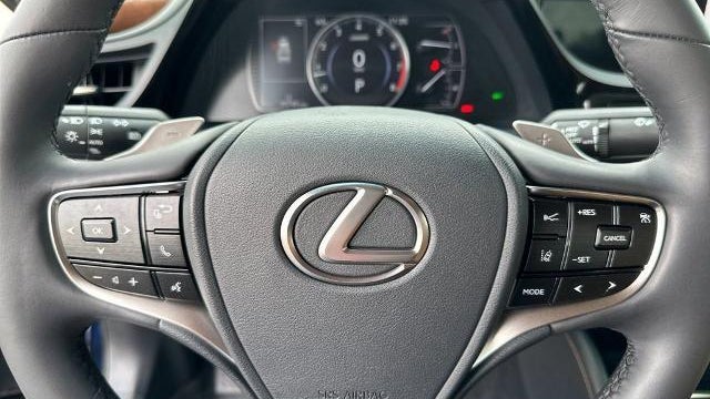 2023 Lexus ES 350 Base