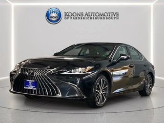 2023 Lexus ES 350 with Black Exterior