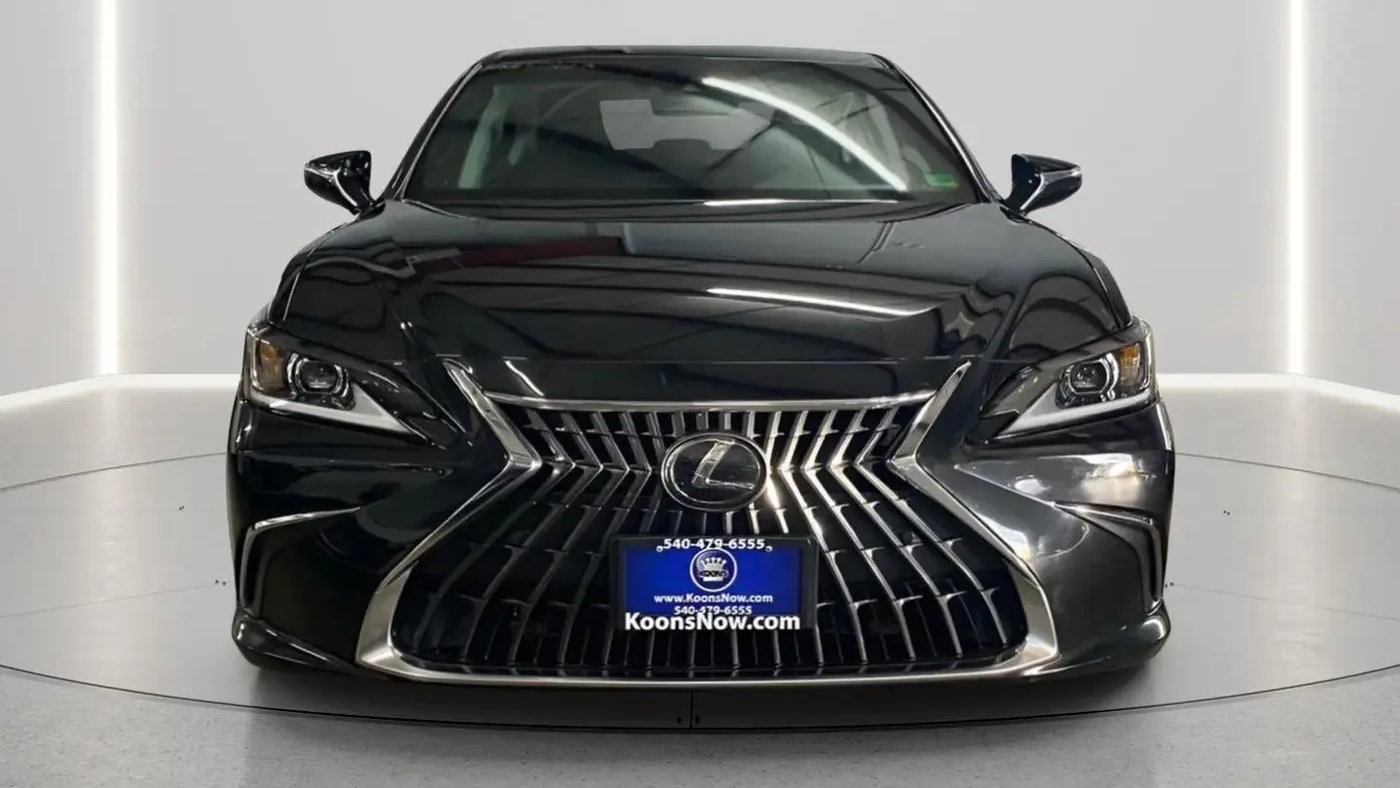 2023 Lexus ES 350 Base