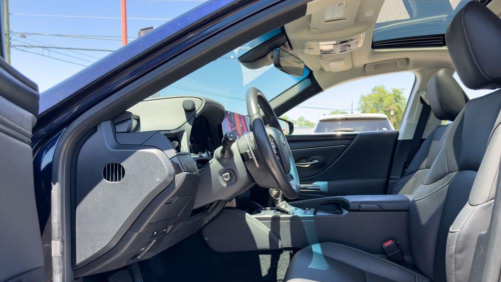 2023 Lexus ES 350 Base