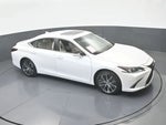 2025 ES 350 Thumbnail 54