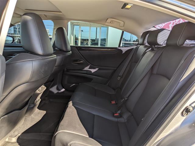 2020 Lexus ES - $24,839