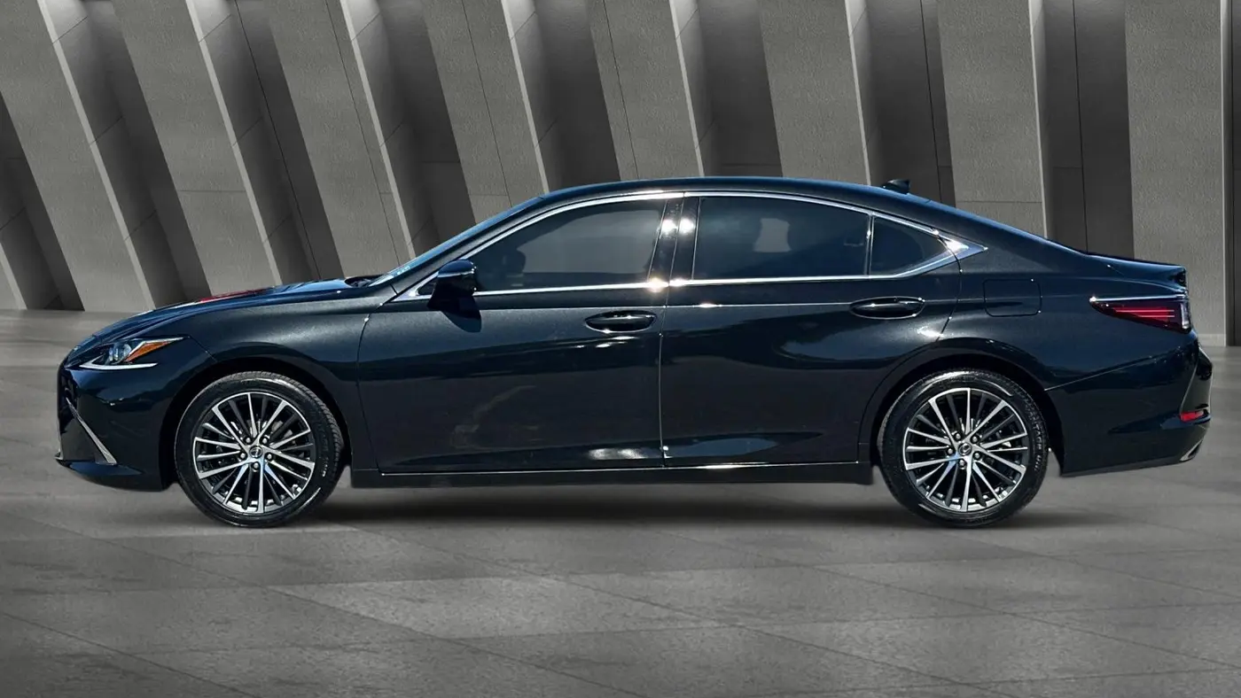 2022 Lexus ES 350 Base