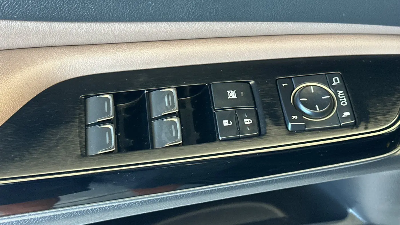 2022 Lexus ES 350 Base