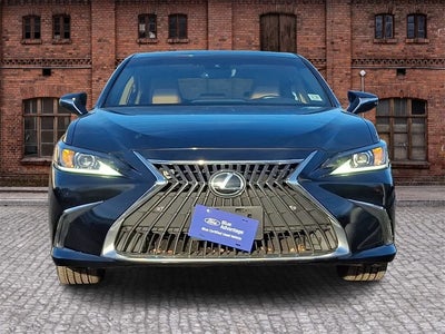 Photo of a 2022 Lexus ES 350 4DR Sedan for sale
