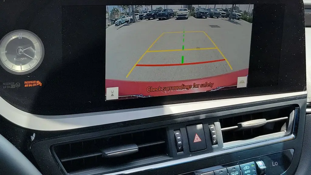 2023 Lexus ES 350 Base