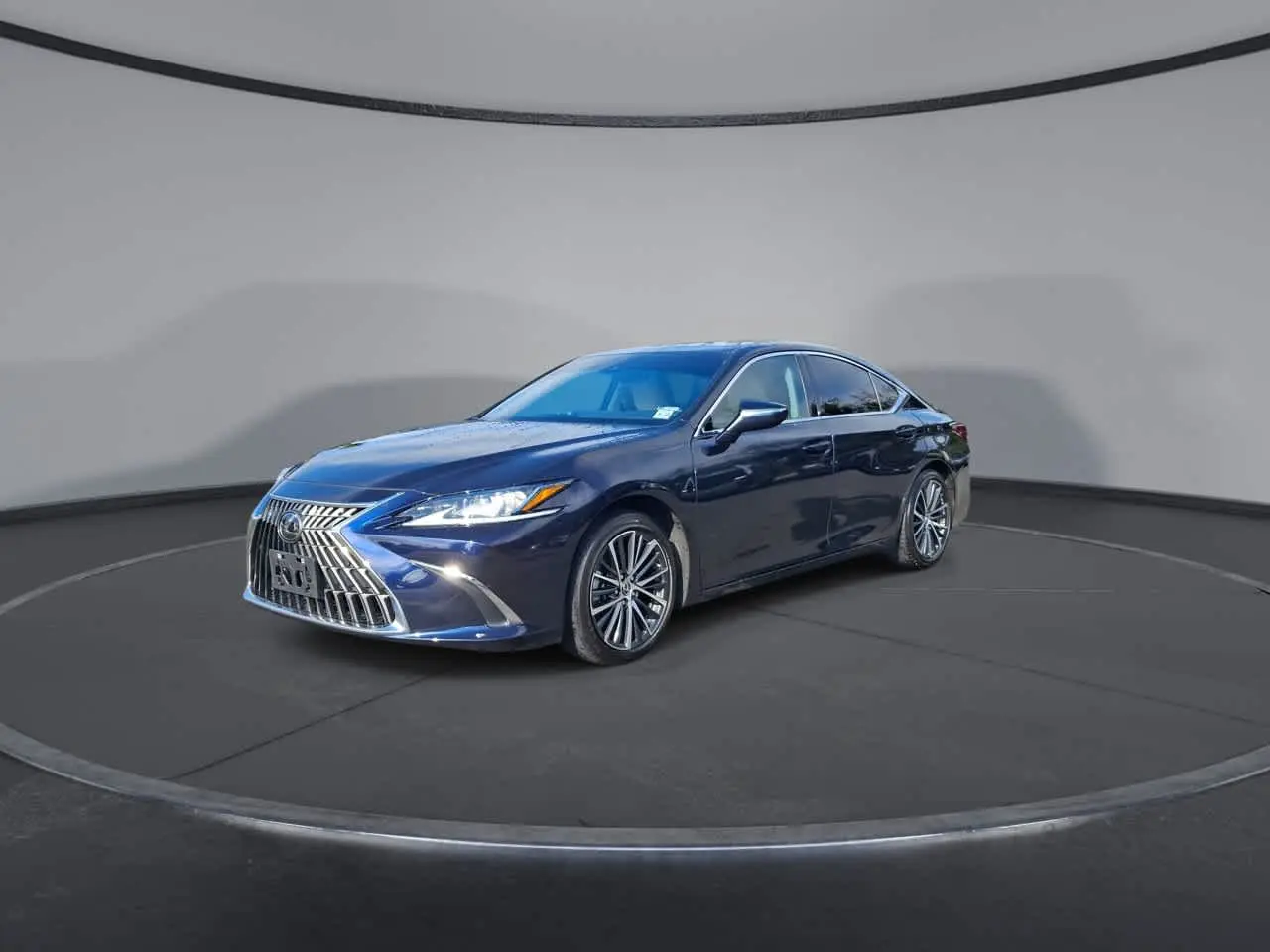2025 Lexus ES - $44,289