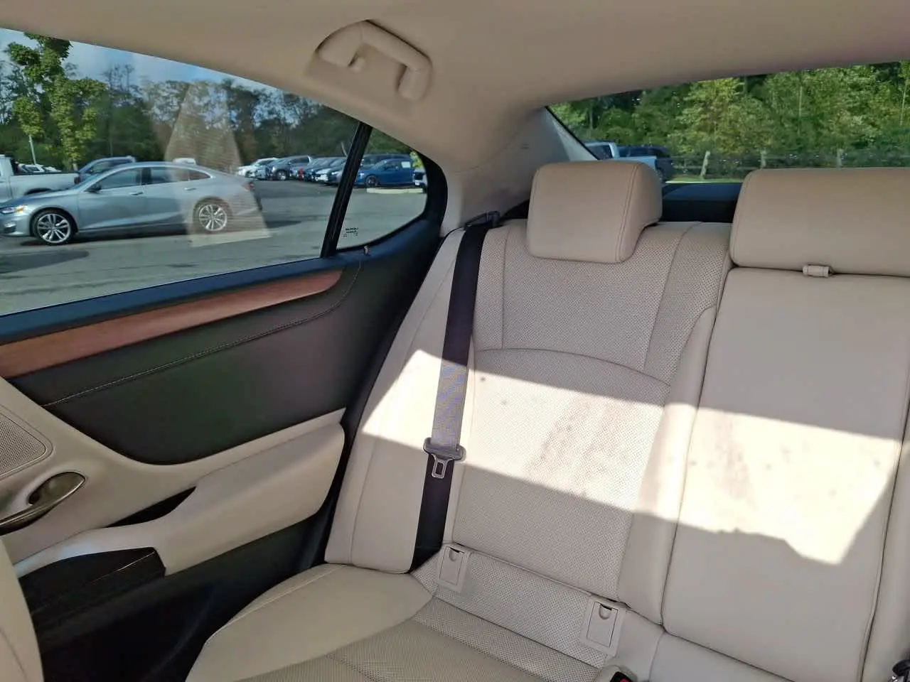 2025 Lexus ES - $44,289