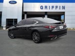 2025 ES 350 Thumbnail 9