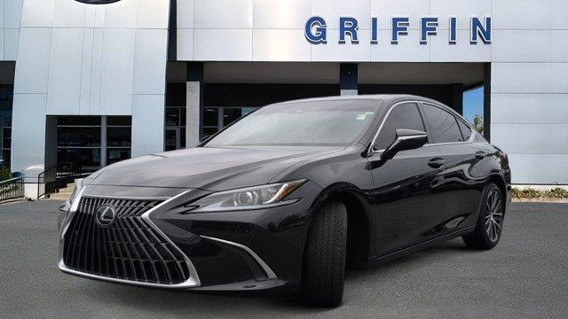 2025 Lexus ES 350 Base