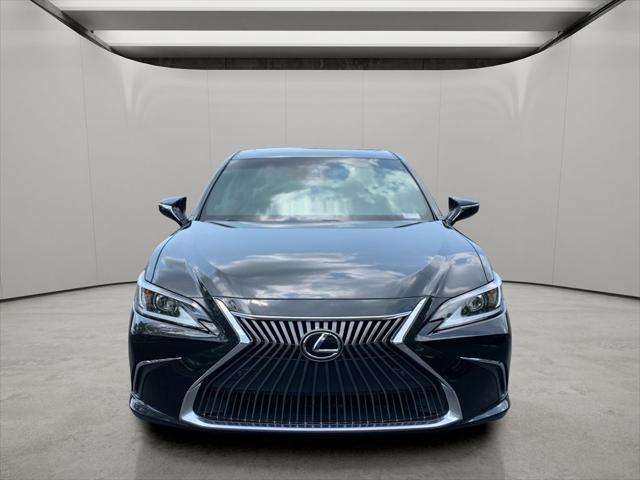 2021 Lexus ES - $29,887
