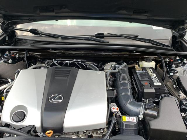 2021 Lexus ES - $29,887