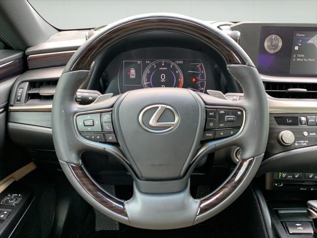 2021 Lexus ES - $29,887