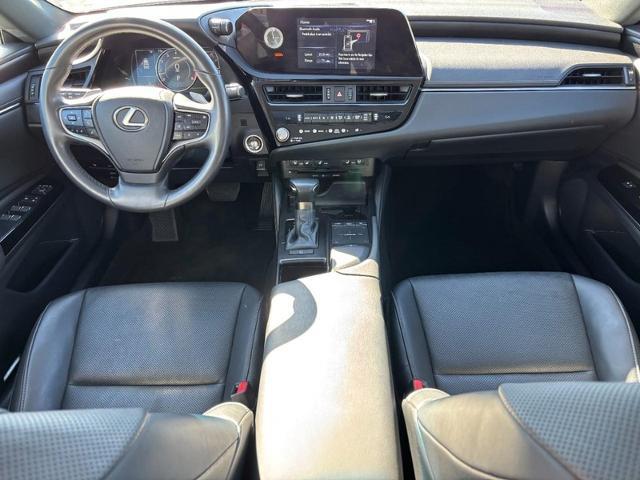 2022 Lexus ES - $30,674